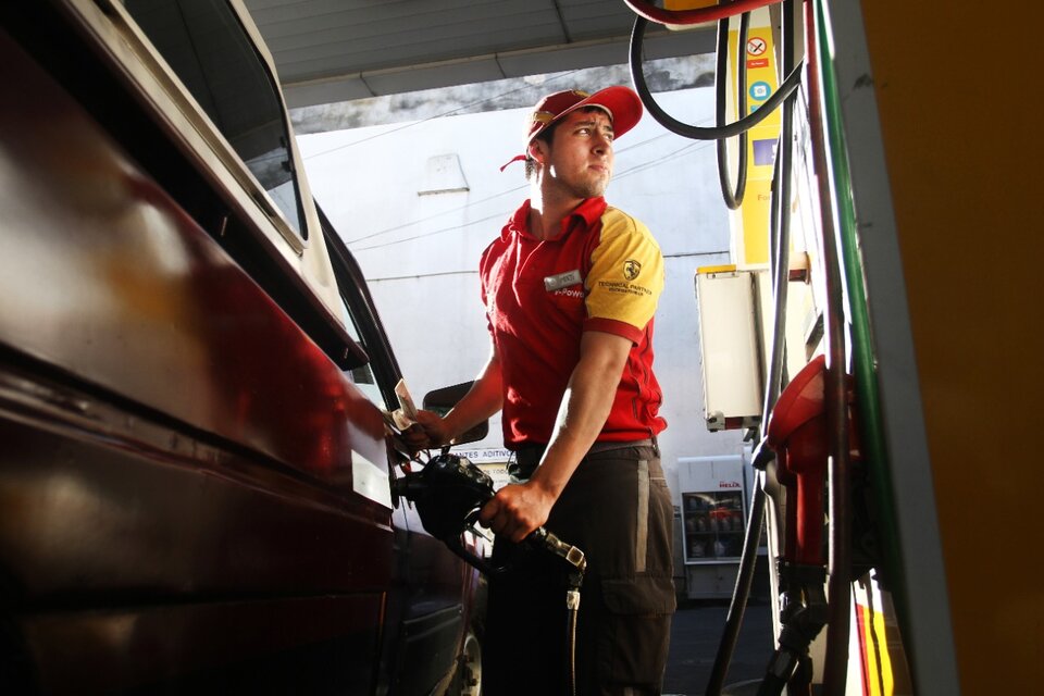 Shell y Axion aumentaron sus precios hasta un 12 por ciento