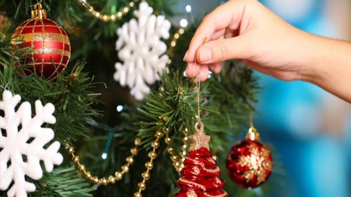 Arbolito de Navidad: cuánto cuesta armarlo y decorarlo para estas fiestas