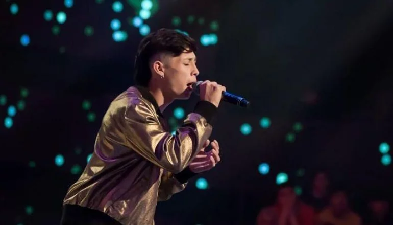 Gaspar Gigena levantó a todo el jurado en "Canta conmigo ahora"