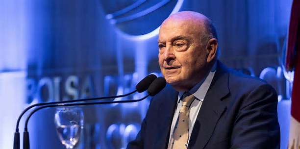 En un acto de Javier Milei, Domingo Cavallo reveló su receta para estabilizar la economía