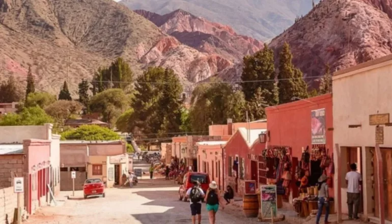 El fin de semana largo inyectó más de $20 mil millones a la economía interna