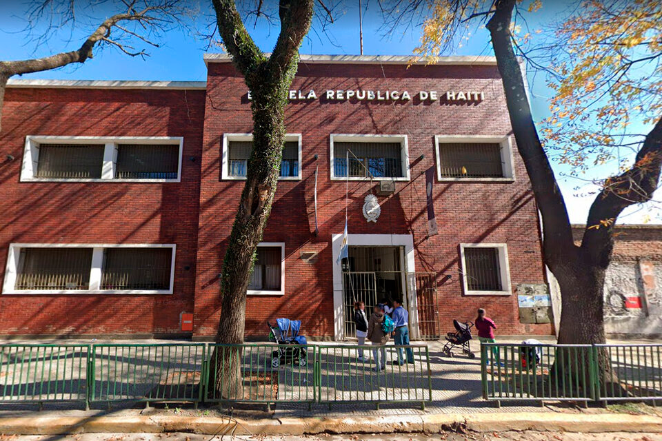 Murió una niña de 11 años con problemas de desnutrición tras descompensarse en una escuela porteña