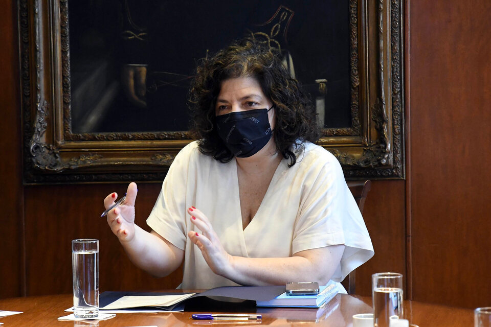 Ley de Etiquetado: Carla Vizzotti dio detalles sobre el comienzo de los sellos