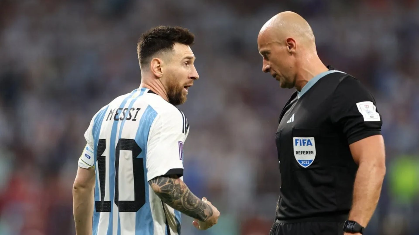 Szymon Marciniak dirigirá el debut de Argentina en el Mundial 2026 ante Argelia