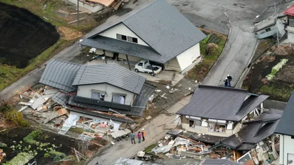 Alerta en Japón tras un fuerte terremoto que dejó al menos 37 heridos