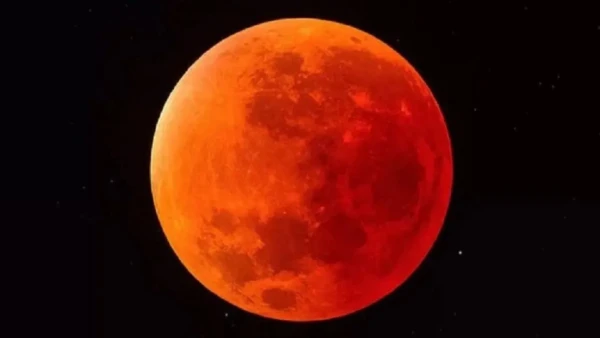Eclipse lunar parcial de agosto 2026: a qué hora se verá en Argentina y cómo observar el último eclipse del año
