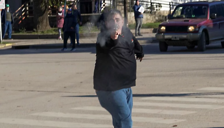 Reclamo de ATE desembocó en incidentes con disparos y heridos